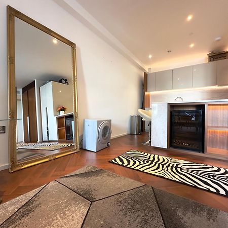 Lavish Penthouse River View Fast Wifi - Luxurylondonstays المظهر الخارجي الصورة
