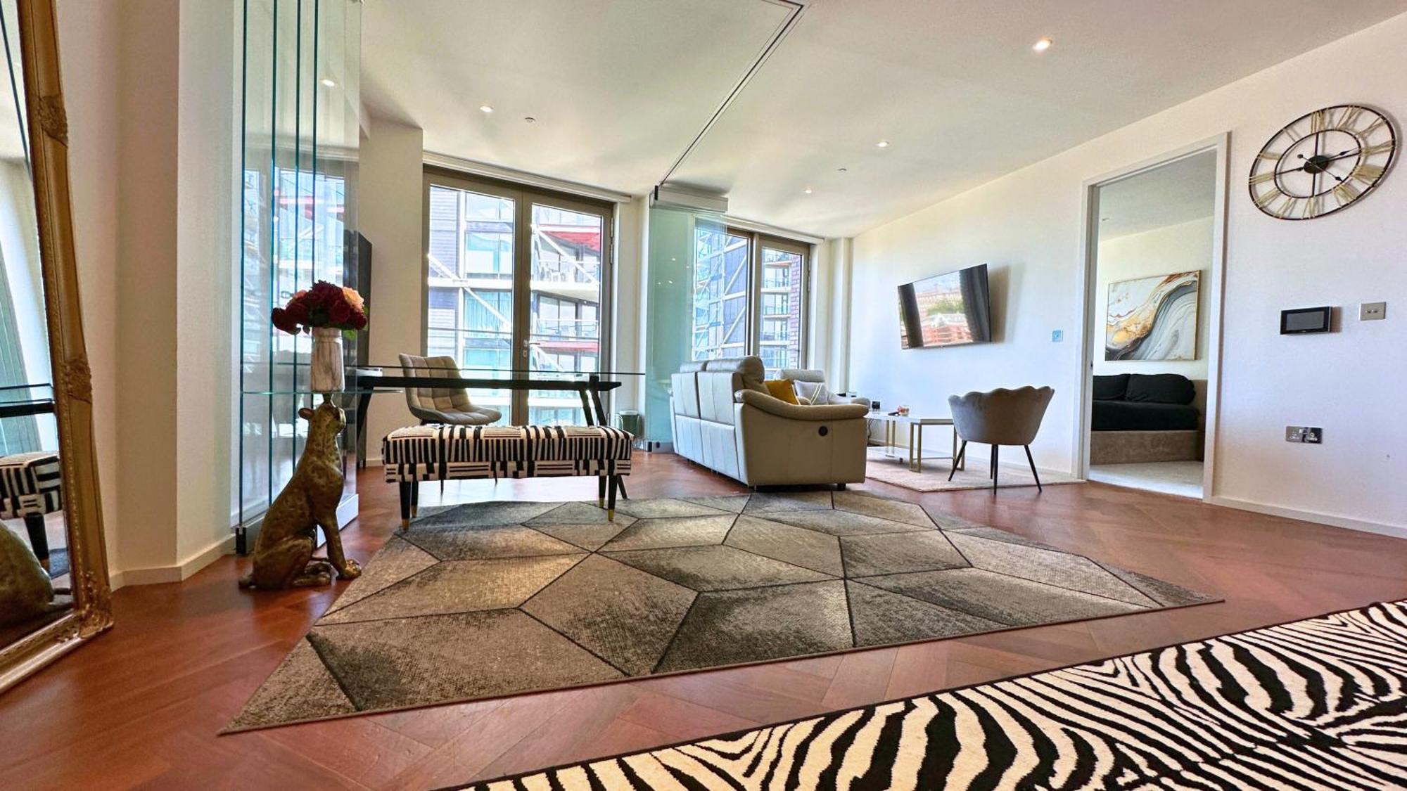 Lavish Penthouse River View Fast Wifi - Luxurylondonstays المظهر الخارجي الصورة